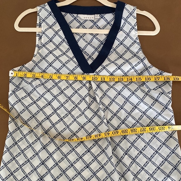 Kenar Sleeveless Top Size Medium - Picture 8 of 9